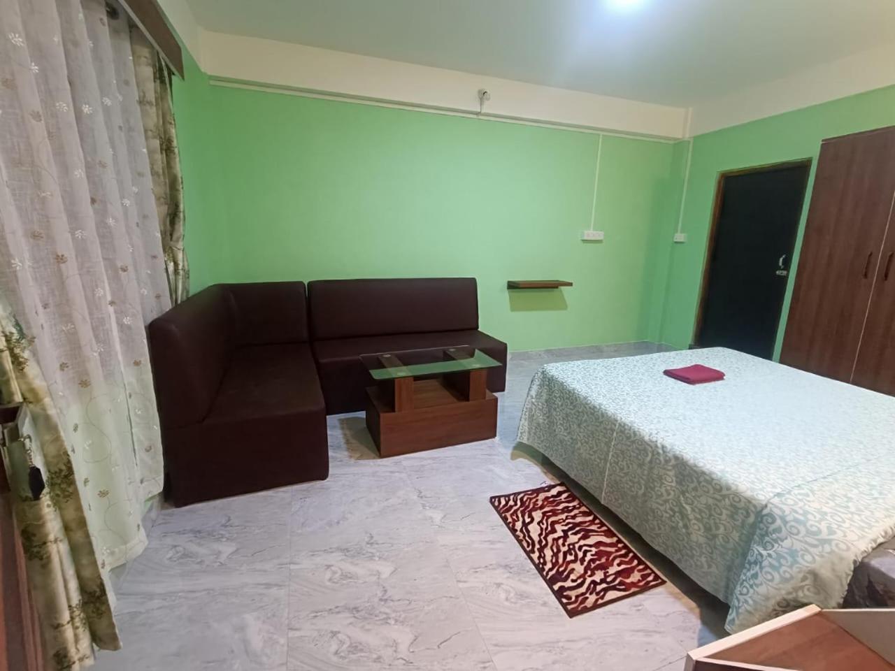 Отель Abode Me Me Ai Haven Черапунджи Экстерьер фото